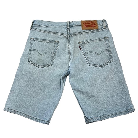 Levi’s 501 Vintage Light Wash Mom Shorts Size 30